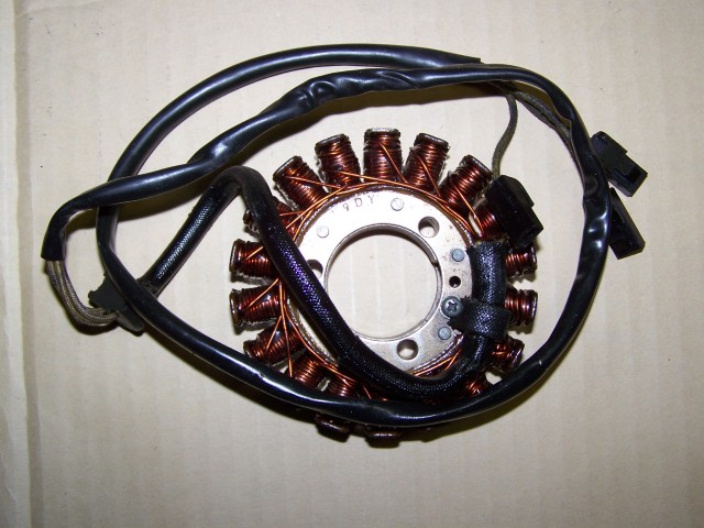 SUZUKI GSX 1150 generator coil