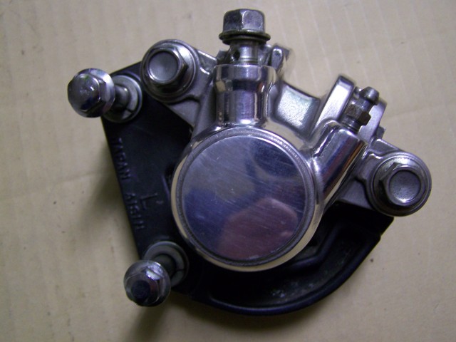 SUZUKI GSX 750 bremssattel (hinten)