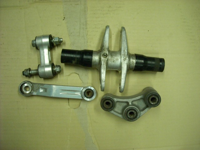 KAWASAKI GPZ 1000 RX rocker arm parts