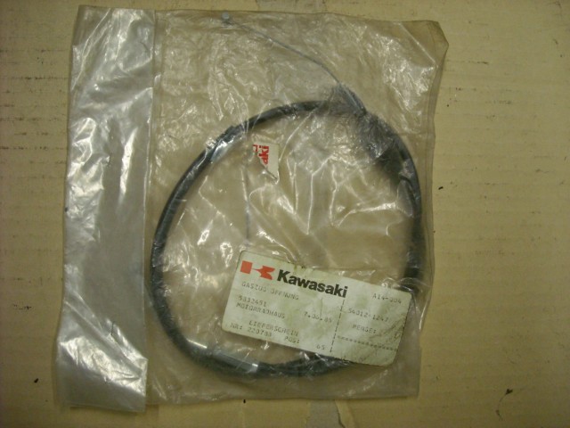 KAWASAKI GPZ 1000 RX gas bowden cable