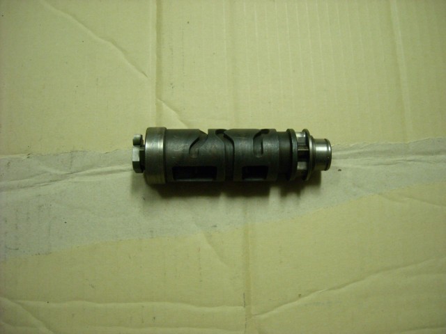 SUZUKI GSX 1150 switching fork control device