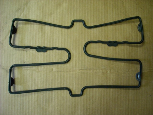 KAWASAKI GPX 750 valve-cover seal