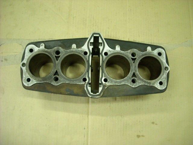 KAWASAKI GPZ 1100 engine block (70mm)